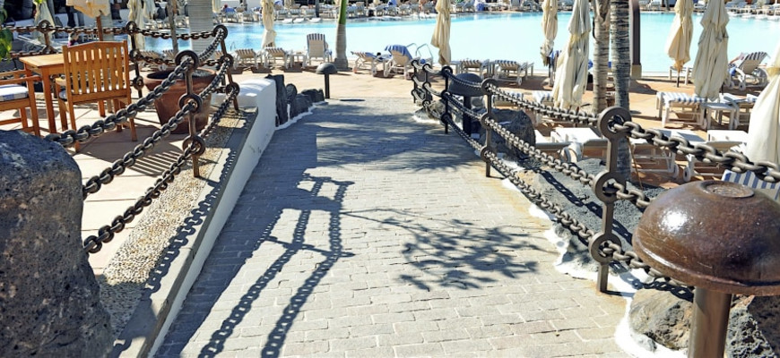 Slide image no 19